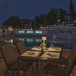 Апартамент Marina Trio