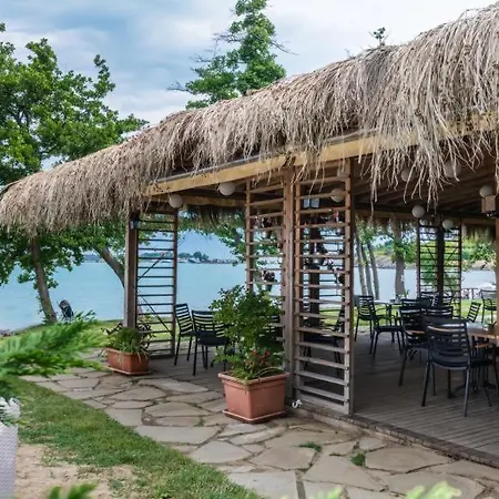 Marina Trio 索佐波尔