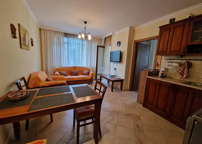 Marina Trio Apartment Sosopol